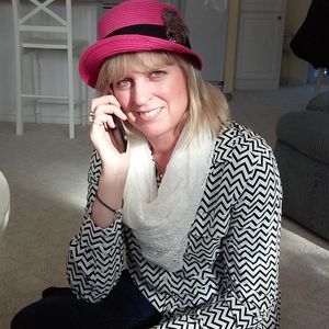 Meet your Posher, Kelly